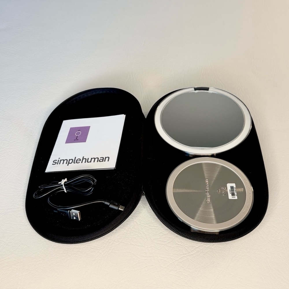 Simplehuman | Silver LED Vanity Mirror - Picture 5 of 5